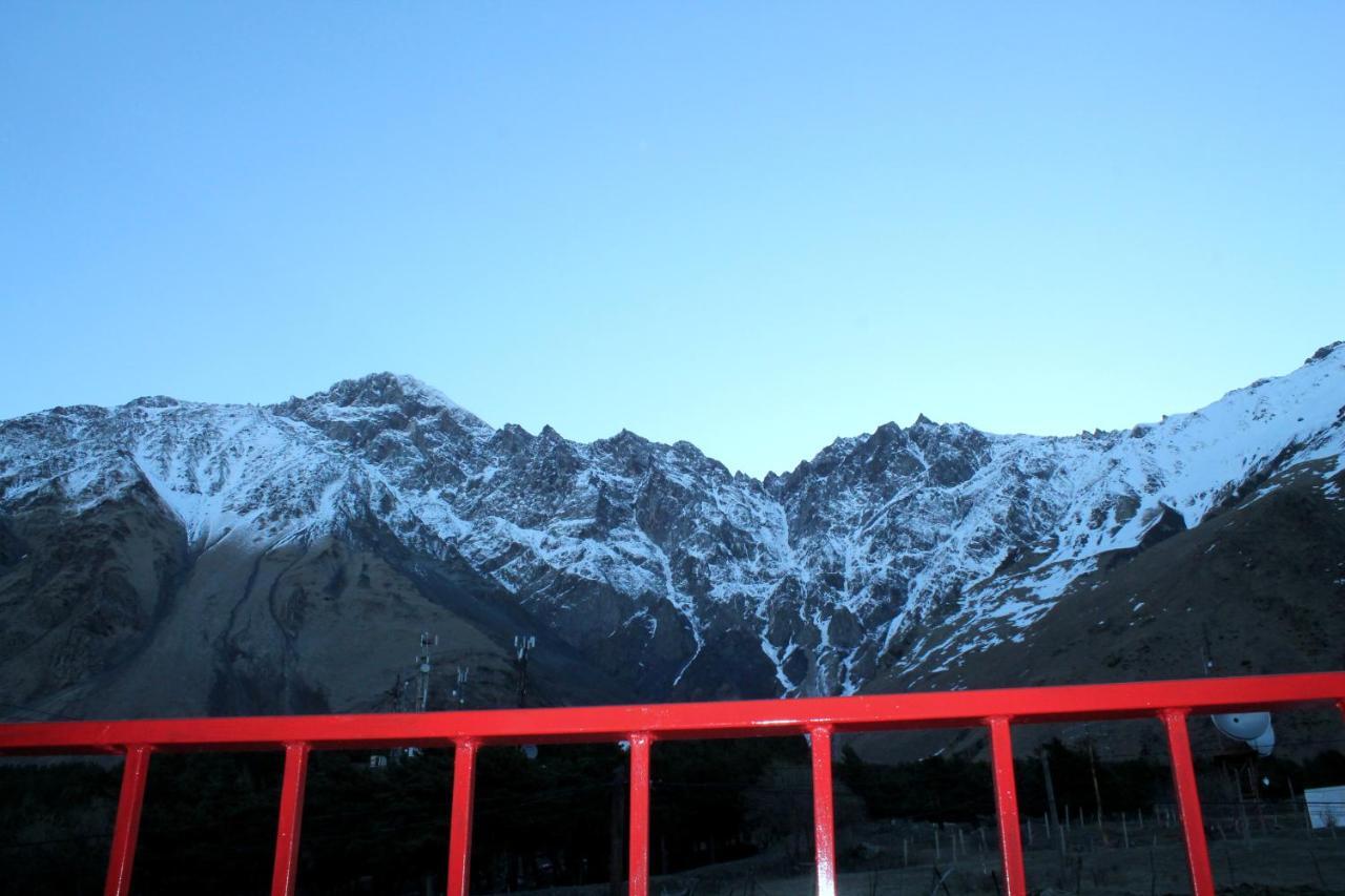 Hotel Noa Kazbegi Eksteriør bilde